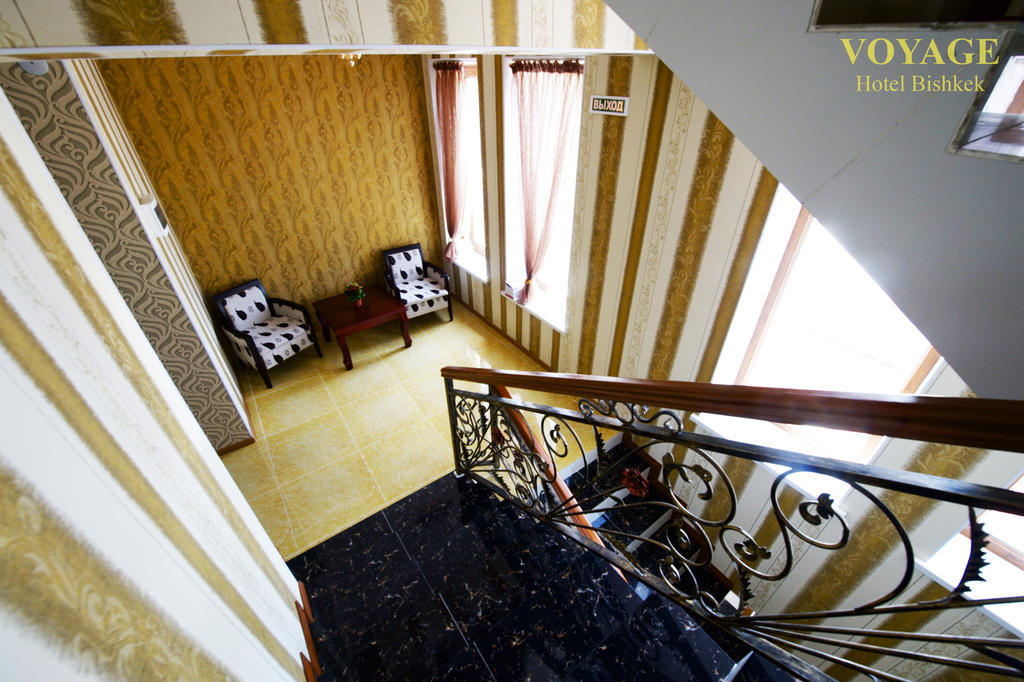 Voyage Hotel Бішкек Екстер'єр фото