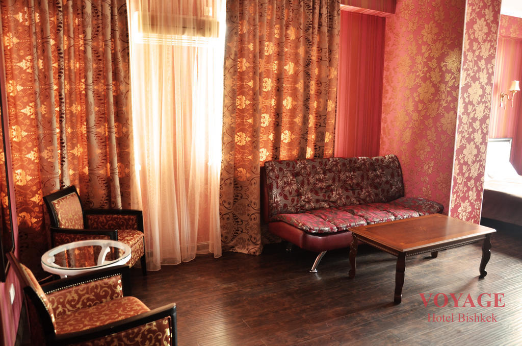 Voyage Hotel Бішкек Номер фото